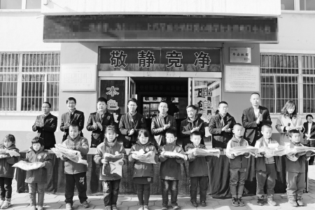 <br>          本报记者 张云鹏 摄<br>        