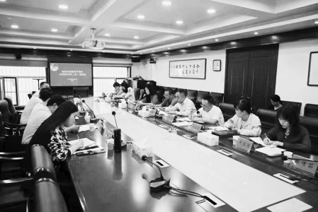           理论宣讲与生动实践相结合，提升了团干部的业务能力，坚定了理想信念。本版图片均由山西省团校提供        