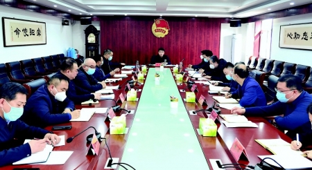<br>          2月3日，团省委召开专题会议，传达学习省管主要领导干部专题研讨班主要精神。<br><br>        