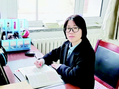           注重学生的因材施教 通讯员 张庆慰 摄        