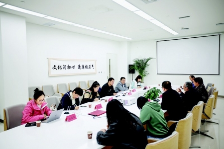 <br>          调研组和专家组实地调研长城资源和长城国家文化公园建设情况 本组摄影 本报记者 胡远嘉<br><br>        