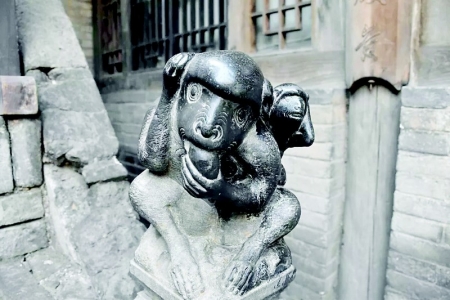 <br>          石雕<br><br>        