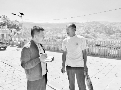 <br>          做有情怀的记者<br><br>        