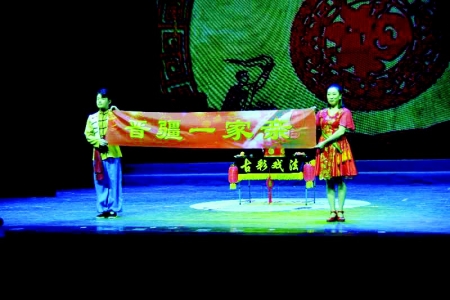 <br>          主题晚会进一步加深了晋疆两地的文化交流互鉴 图片由山西省文化和旅游厅提供<br><br>        