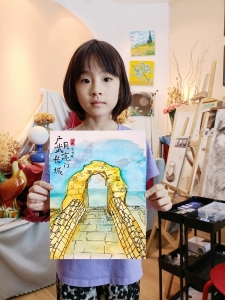           姓名：李晴薇 作品名称：长武长城月亮门        