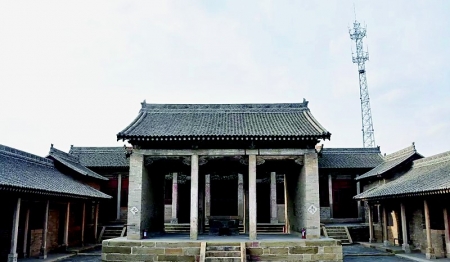 <br>          献殿<br><br>        