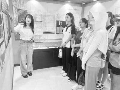 <br>          参观革命旧址，感受先辈精神。图片由团太原市杏花岭区委提供<br><br>        