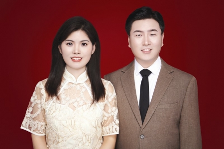 <br>          　　新郎张翔与新娘魏邯莹于2023年7月25日正式结为夫妇。特此登报，敬告亲友，亦作留念。<br><br>        