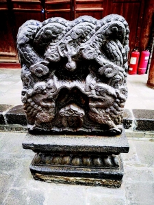 <br>          石雕<br><br>        