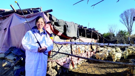 <br>          竭尽所能为民服务 图片由受访者提供<br><br>        