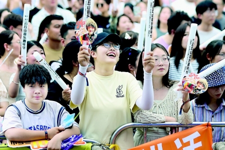 <br>          嘉年华点燃青春热情 图片由云丘山音乐嘉年华组委会提供<br><br>        