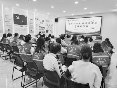 <br>          聚焦“三个突出”，探索新模式新路径。 图片由共青团太原市万柏林区委提供<br><br>        