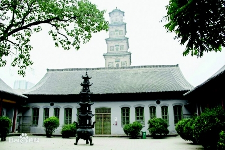           铁佛寺 本版图片均为资料图片        