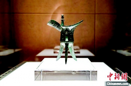 <br>          鸟纹爵<br><br>        