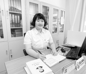 <br>          李欣表示，要用真情把服务暖到居民心坎里。<br><br>        