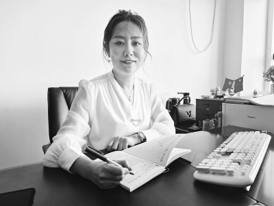 <br>          王妙妙发挥表率作用，为青年事业贡献力量。<br><br>        