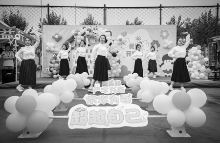 <br>          满满的仪式感 图片由山西工商学院提供<br><br>        