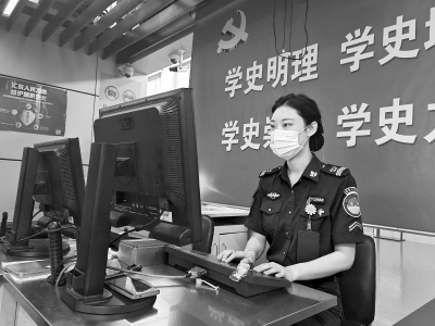 <br>          “我岗位容不得半点马虎。”<br><br>        