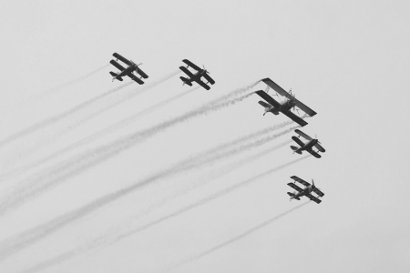           博览会上演航空盛宴        