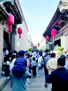 <br>          乔家大院<br><br>        