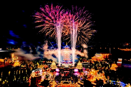 <br>          太原方特<br><br>        