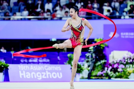 <br>          艺术体操团体项目铜牌<br>赵雅婷<br><br>        