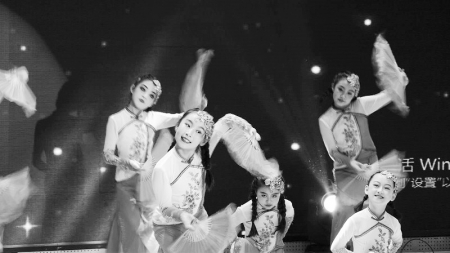 <br>          少年达人秀<br><br>        