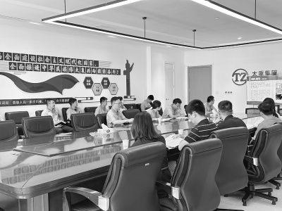 <br>          部门员工持续开展业务培训学习。 图片由太原重工营销中心欧洲业务部提供<br><br>        