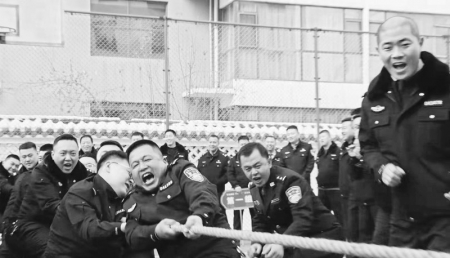 <br>          用实际行动诠释忠诚<br><br>        