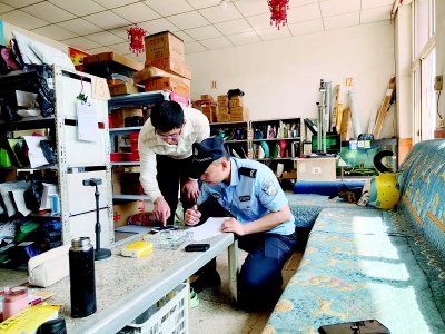 <br>          积极开展反诈宣传 图片由太原市公安局提供<br><br>        