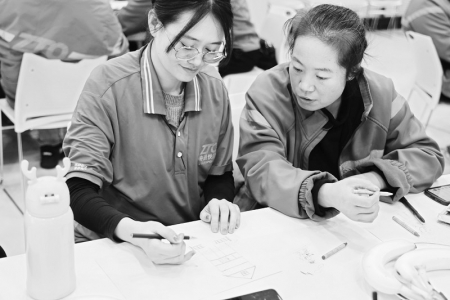 <br>          快递人员释放身心压力，以更好的状态迎接快递旺季。<br><br>        