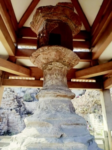 <br>          童子寺燃灯塔<br><br>        