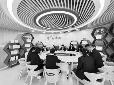<br>          员工通过学习新知识、新方法强化基础素质、延伸业务效能。 图片由山西文旅提供<br><br>        