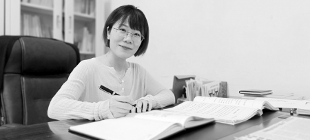 <br>          丁德令用心用笔记录真实<br><br>        