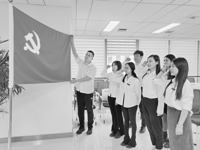 <br>          引导团青有担当有作为 图片由山西文旅提供<br><br>        