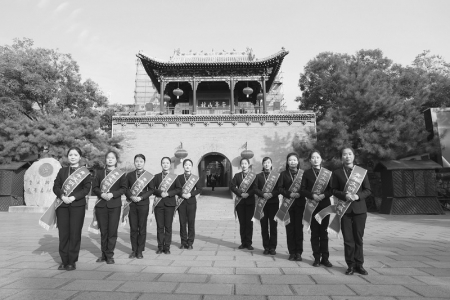 <br>          用心服务好每一位游客 图片由晋城市阳城县皇城相府管理处提供<br><br>        