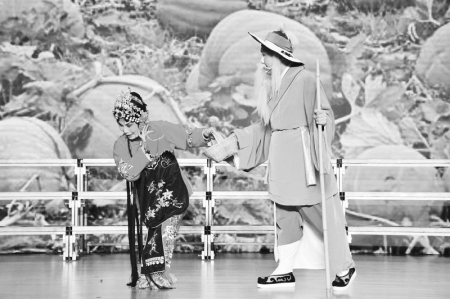 <br>          演出现场 图片由通讯员提供<br><br>        