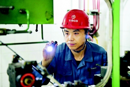 <br>          工作中，刘彦兵处处以高标准严格要求自己。 图片由受访者提供<br><br>        