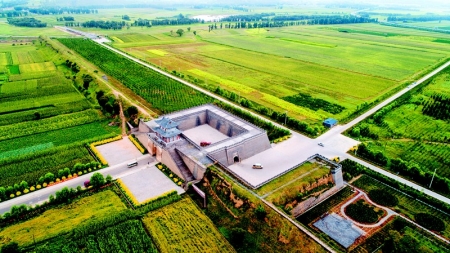 <br>          右卫古城 本版图片均为资料图片<br><br>        