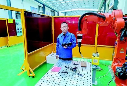 <br>          用心用情育桃李 图片由受访者提供<br><br>        