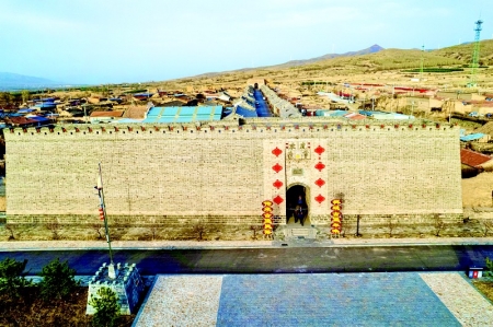 <br>          镇边堡 本报记者 胡远嘉 摄<br><br>        