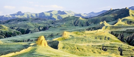 <br>          大同镇所辖天镇县保平堡长城<br><br>        