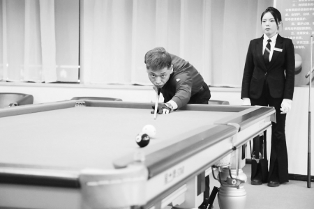 <br>          选手激烈角逐 通讯员 王学冕 摄<br><br>        