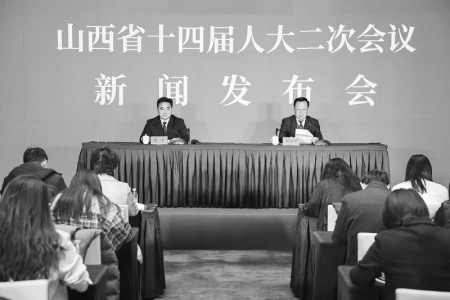           新闻发布会现场 本报记者 胡远嘉 摄        