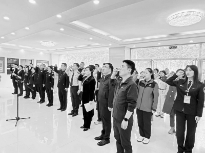 <br>          为晋城高质量发展汇聚青春力量。<br><br>        