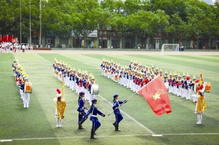 <br>          太原市小店区少先队鼓号展演，奏响新时代好少年的奋进强音。<br><br>        