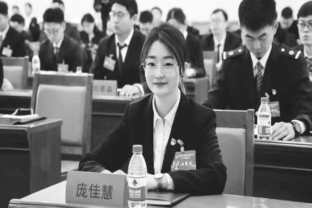           庞佳慧在青春赛道上跑出创新创业“加速度” 图片由受访者提供        