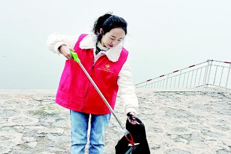           积极参加志愿服务活动 图片由受访者提供        