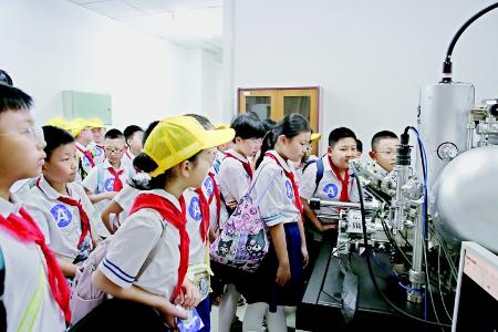           图片由省少工委提供        