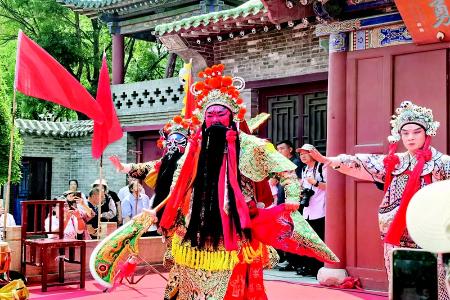           系列活动弘扬关公文化 图片由太原市关帝庙博物馆提供        